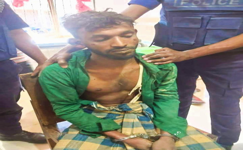 ধর্ষণের পর গলা কেটে হত্যা,স্বর্ণের দুল বিক্রি করতে গিয়ে ধরা পড়ে খুনি। 