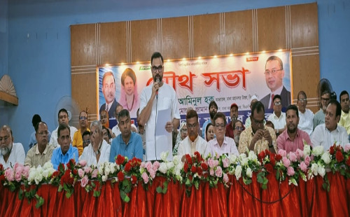 ষড়যন্ত্রকারীদের সতর্কবার্তা দিলেন আমিনুল হক 