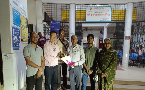 আকস্মিক পরিদর্শনে বিভাগীয় স্বাস্থ্য পরিচালক ডা. সেখ ফজলে রাব্বি 