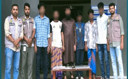 অনলাইন বিনিয়োগ প্রতারণা চক্রের ৬ সদস্য গ্রেফতার: ডিবি পুলিশের অভিযান 