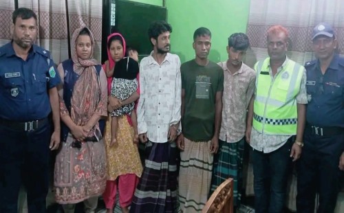 ​পাবনায় মাদক বিরোধী অভিযানে নারীসহ গ্রেফতার ৪ 