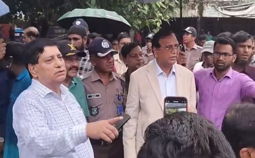 সায়েদাবাদ বাস টার্মিনালে ডিএসসিসির উদ্যোগে বিশেষ পরিচ্ছন্নতা অভিযান 